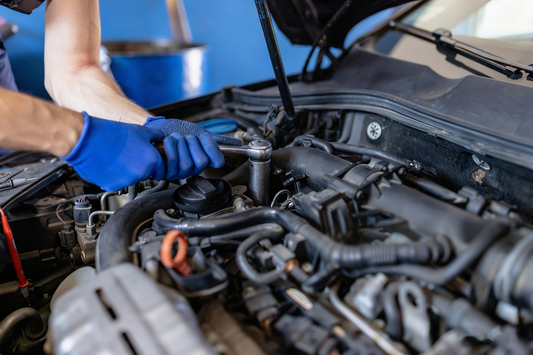 The Details You Might Be Missing: Why Even Screwing a Bolt Requires Precise Torque